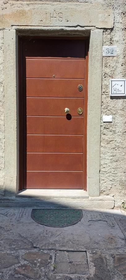 Via Castello Da Mary *